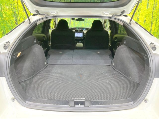 TOYOTA PRIUS 2019 Image 31