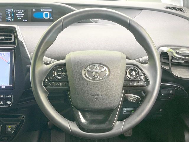 TOYOTA PRIUS 2019 Image 31