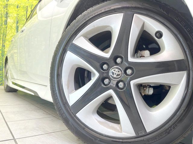 TOYOTA PRIUS 2019 Image 31