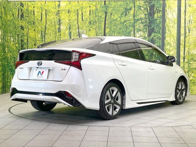 TOYOTA PRIUS 2019 Image 31