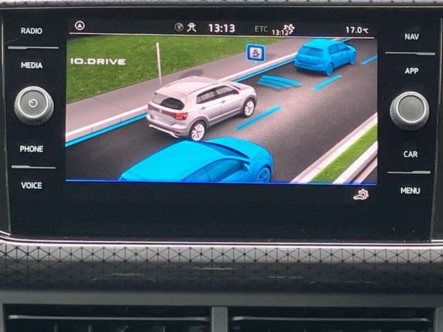 VOLKSWAGEN T-CROSS 2021 Image 31