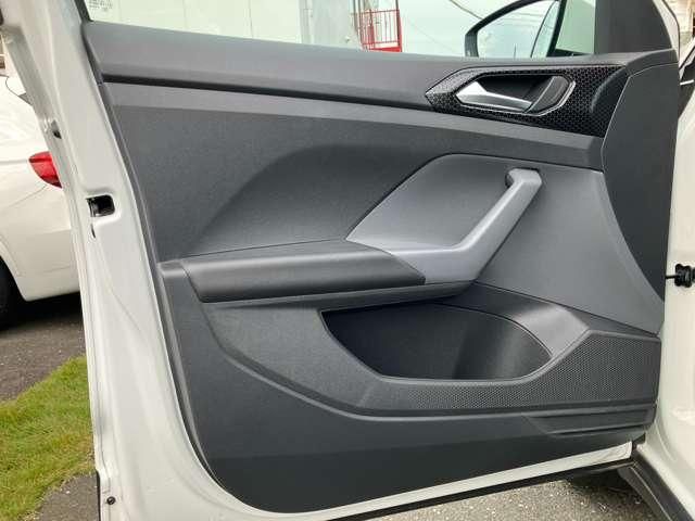 VOLKSWAGEN T-CROSS 2021 Image 31