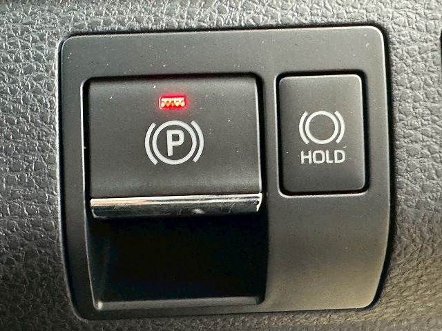 TOYOTA HARRIER 2WD 2018 Image 31