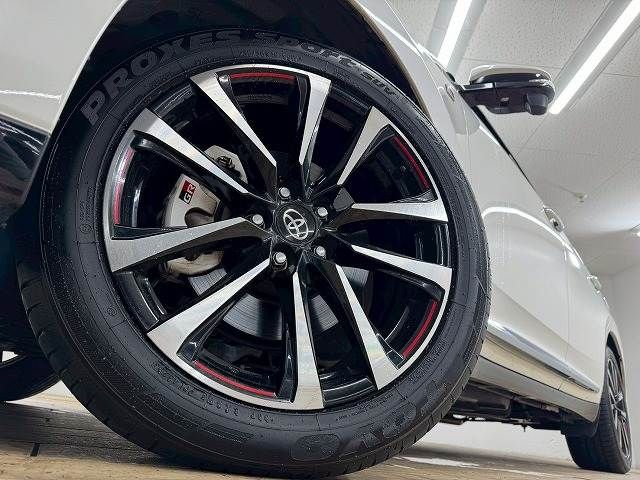 TOYOTA HARRIER 2WD 2018 Image 31