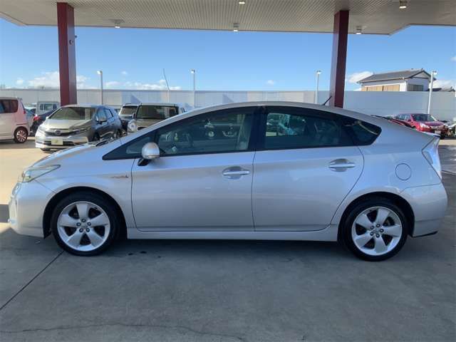 TOYOTA PRIUS 2013 Image 31