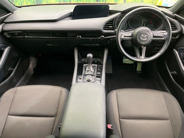 MAZDA 3 FASTBACK 2020 Image 31