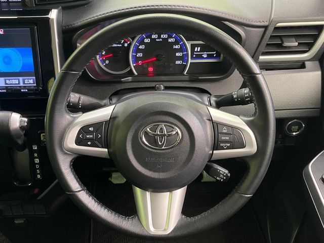 TOYOTA ROOMY 2018 Image 31