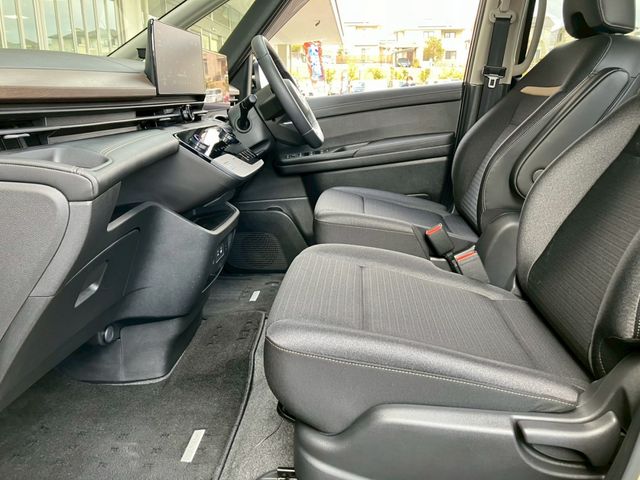 NISSAN SERENA  WG 2024 Image 31