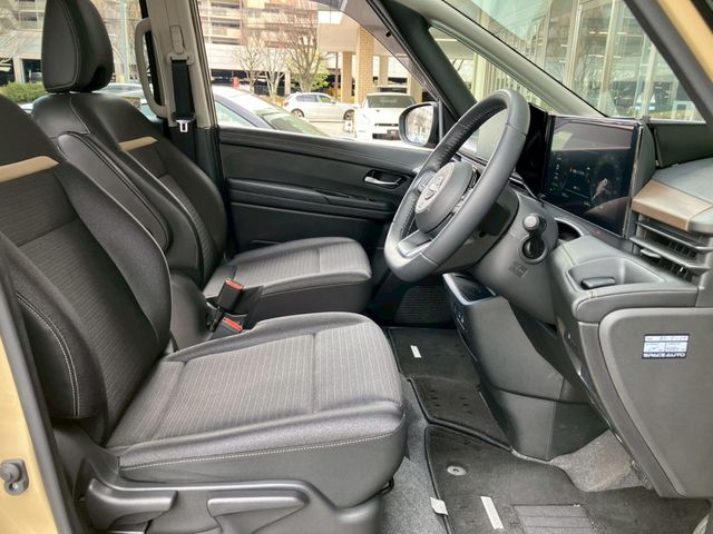 NISSAN SERENA  WG 2024 Image 31