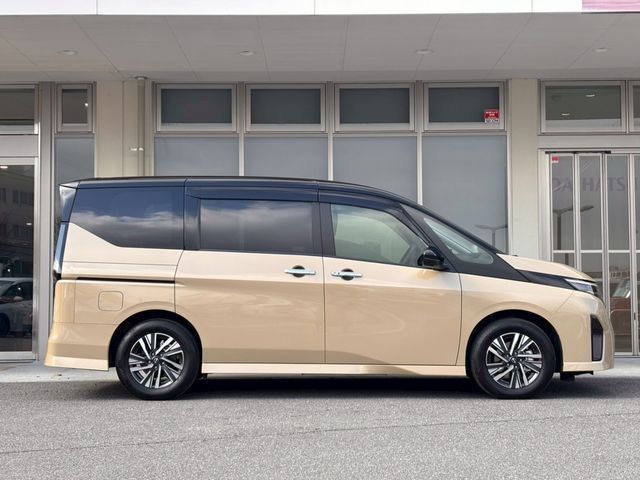 NISSAN SERENA  WG 2024 Image 31