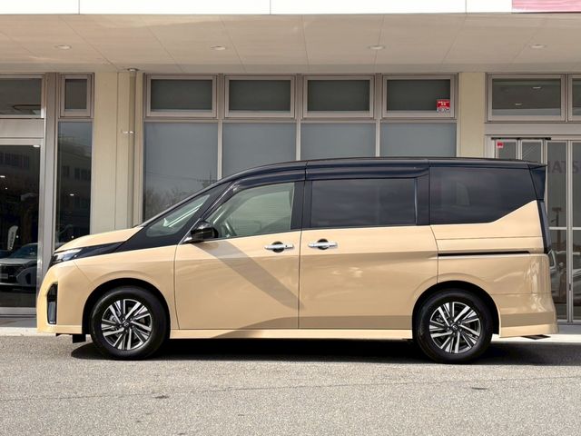 NISSAN SERENA  WG 2024 Image 31