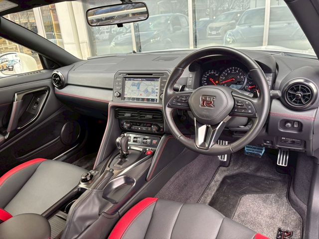 NISSAN GT-R 2025 Image 31