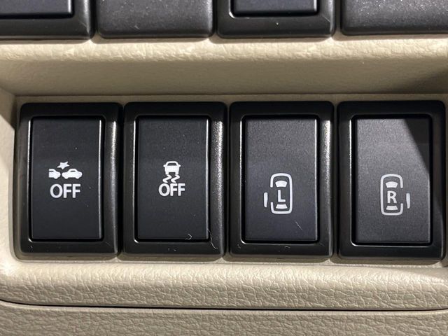 NISSAN NV100 CLIPPER RIO 4W 2019 Image 31