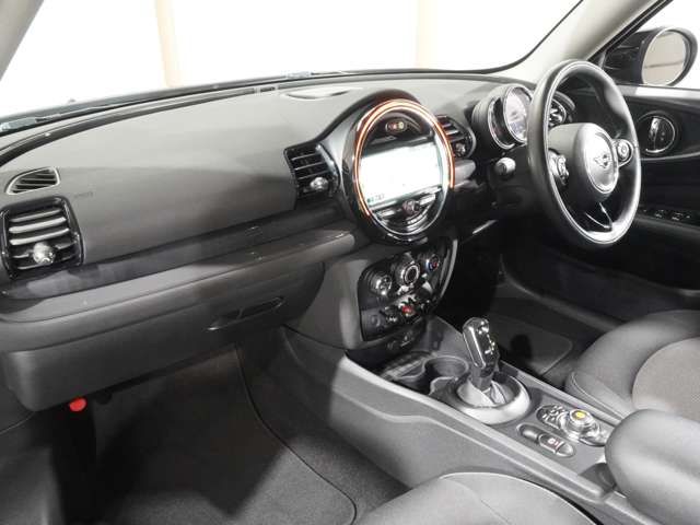 BMW MINI ONE CLUBMAN 2020 Image 31