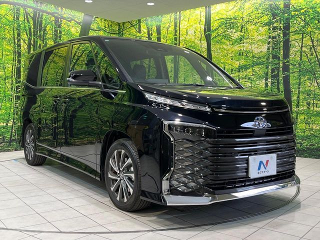 TOYOTA VOXY HYBRID 2024 Image 31