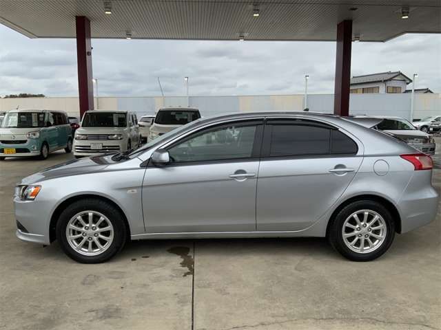 MITSUBISHI GALANT FORTIS SPORTB 2010 Image 31