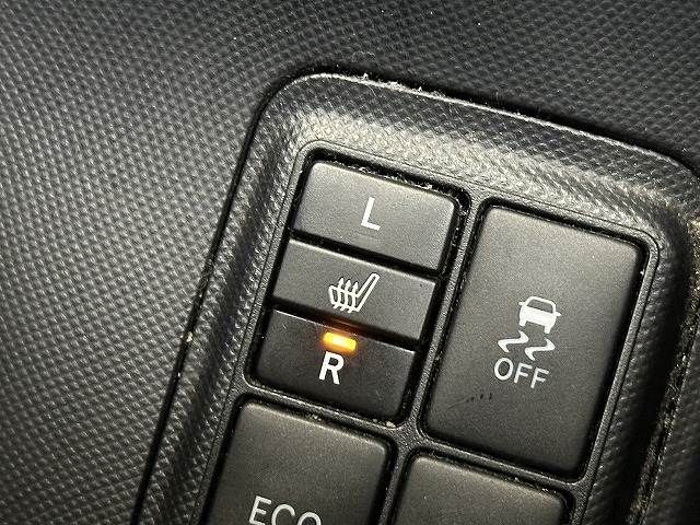 TOYOTA AQUA 2015 Image 31