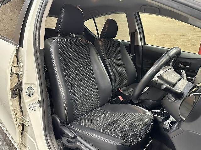 TOYOTA AQUA 2015 Image 31