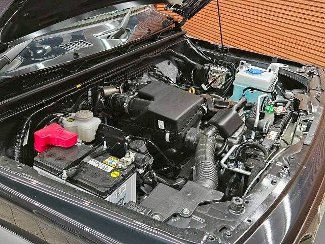 SUZUKI JIMNY NOMADE 2025 Image 31