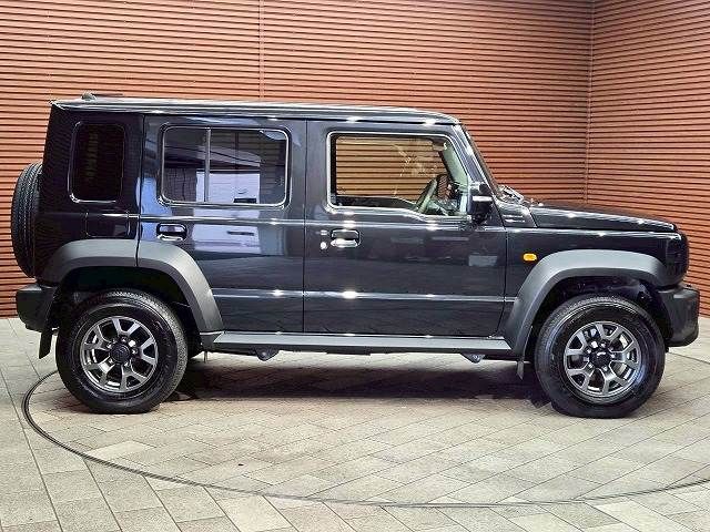 SUZUKI JIMNY NOMADE 2025 Image 31
