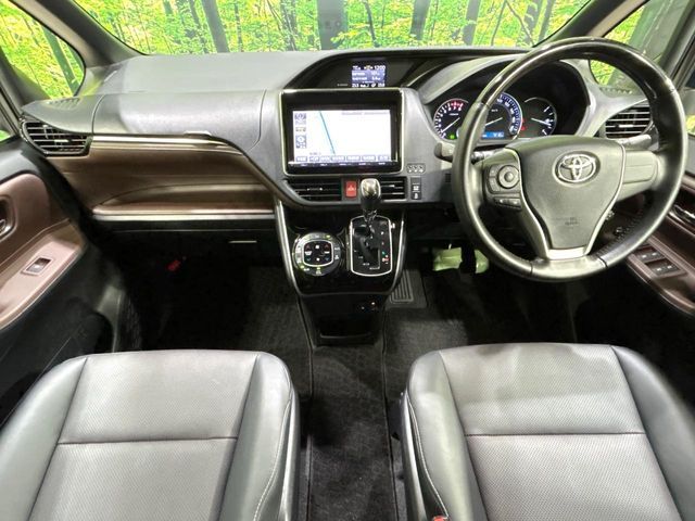 TOYOTA ESQUIRE 2015 Image 31