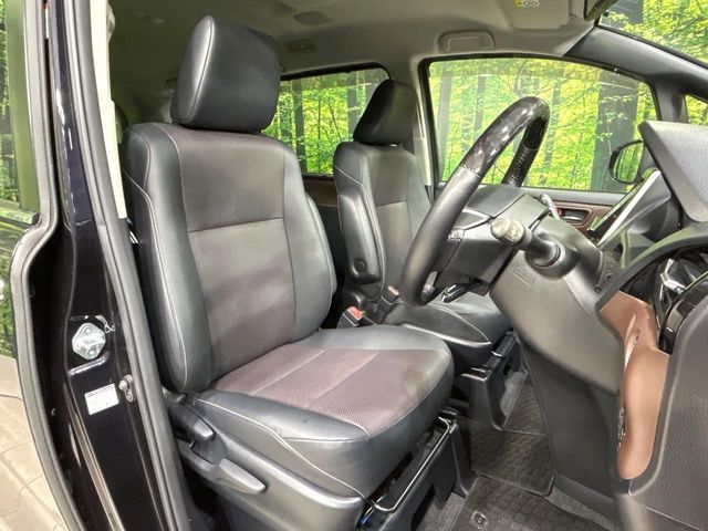 TOYOTA ESQUIRE 2015 Image 31