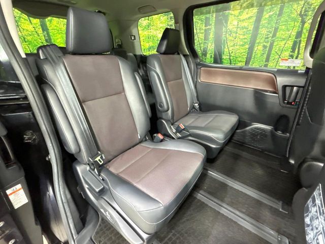 TOYOTA ESQUIRE 2015 Image 31