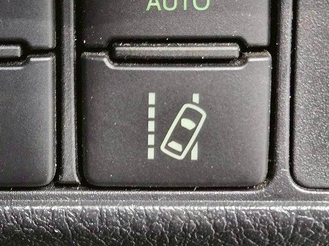 TOYOTA COROLLA FIELDER HYBR 2016 Image 31