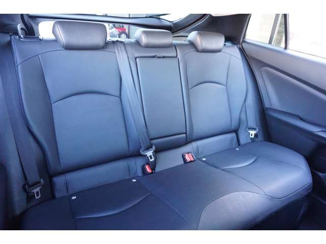 TOYOTA PRIUS 2016 Image 31