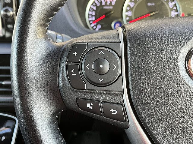 TOYOTA NOAH 2016 Image 31