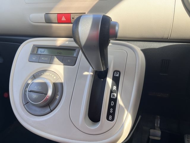 DAIHATSU MIRA COCOA 2010 Image 31