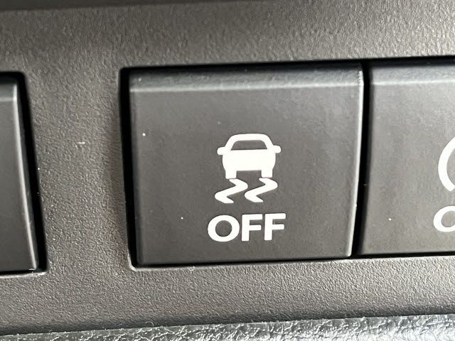 SUZUKI WAGON R SMILE 2022 Image 31