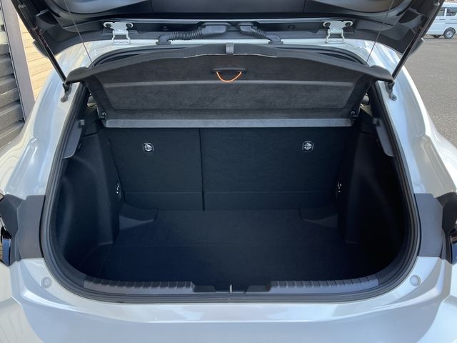 TOYOTA COROLLA SPORT HYBRID 2023 Image 31