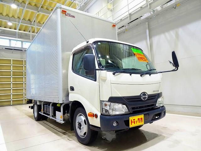 HINO DUTRO 2016 Image 31