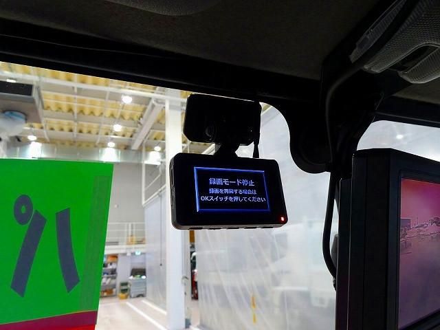 HINO DUTRO 2016 Image 31