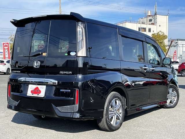 HONDA STEPWAGON E:HEV SPAD 2017 Image 31