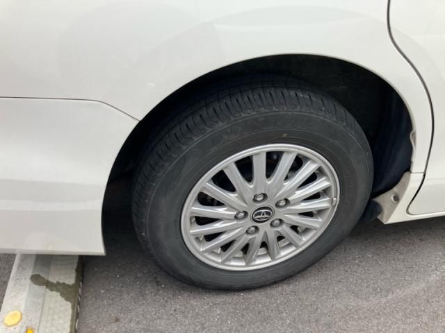 TOYOTA NOAH HYBRID 2014 Image 31