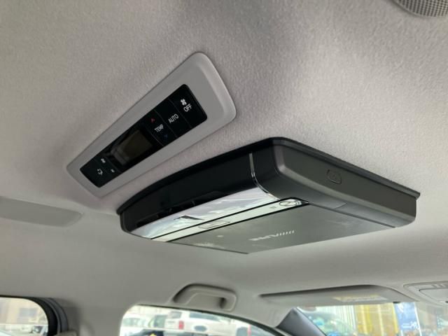 TOYOTA NOAH HYBRID 2014 Image 31