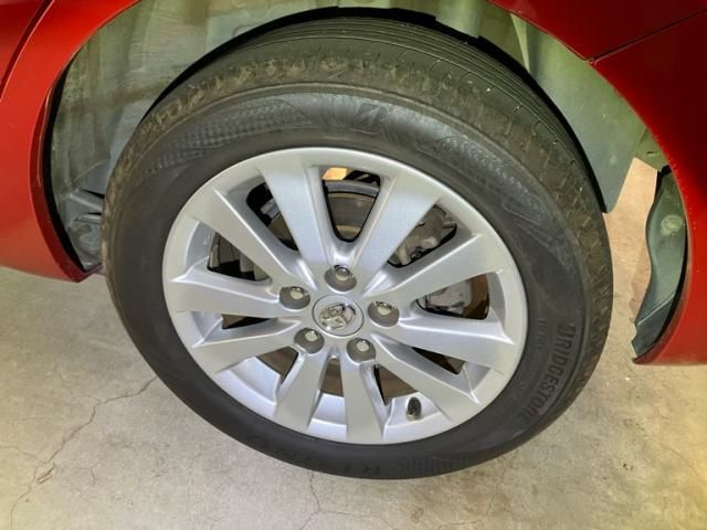 TOYOTA AURIS 2009 Image 31