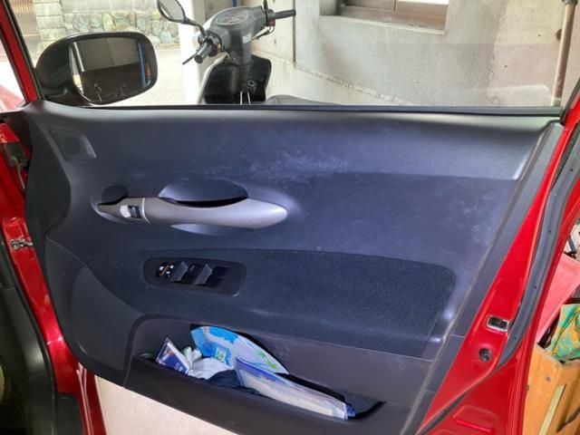 TOYOTA AURIS 2009 Image 31