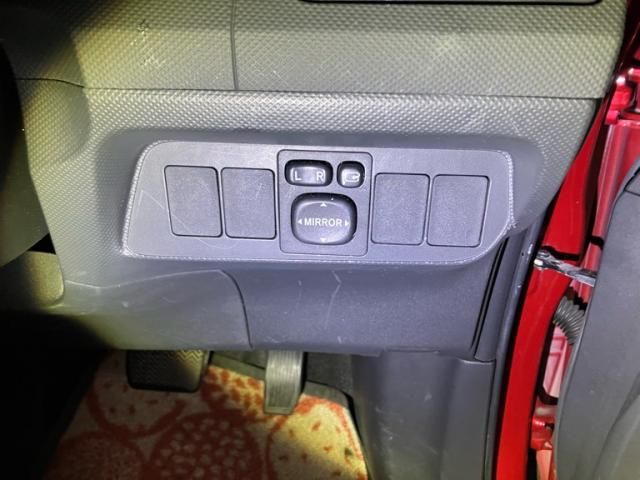 TOYOTA AURIS 2009 Image 31