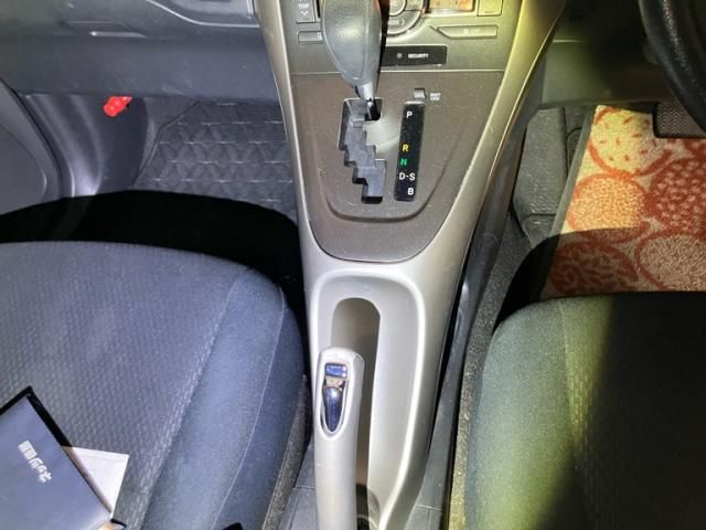 TOYOTA AURIS 2009 Image 31