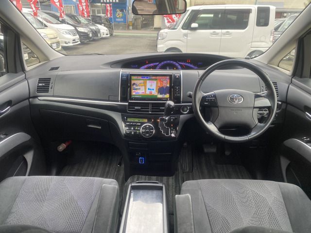 TOYOTA ESTIMA 2012 Image 31