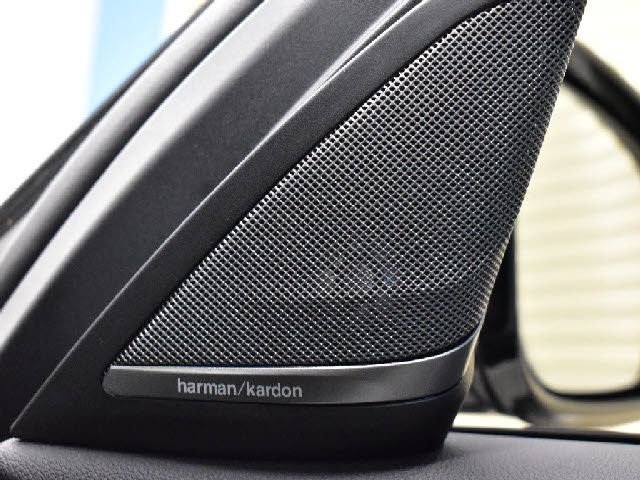 BMW 5SERIES SEDAN 2019 Image 31