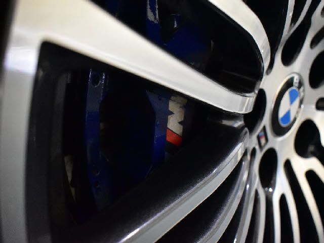 BMW 5SERIES SEDAN 2019 Image 31