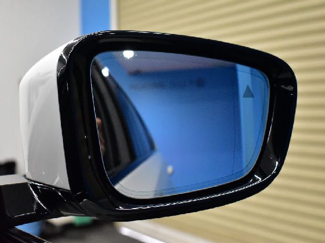 BMW 5SERIES SEDAN 2019 Image 31