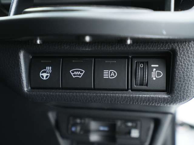 TOYOTA PRIUS 4WD 2023 Image 31