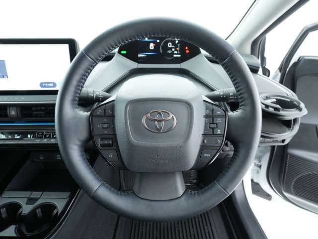 TOYOTA PRIUS 4WD 2023 Image 31