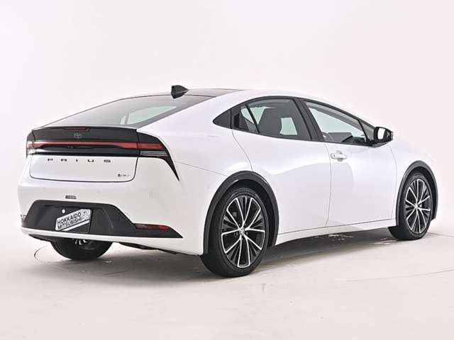 TOYOTA PRIUS 4WD 2023 Image 31