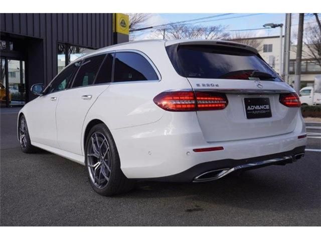 MERCEDES BENZ E CLAS 2022 Image 31